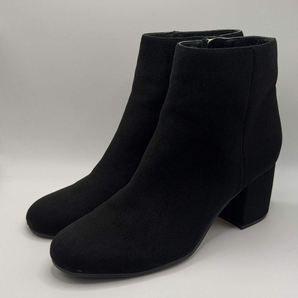 Marc Fisher Block Heel Ankle Boots Side Zip Round Toe Womens 8